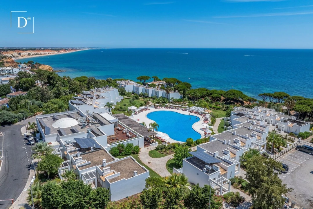 Apartamento T2 para Venda em Albufeira e Olhos de Água Foto 1