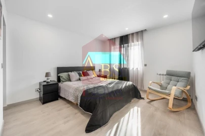 Apartamento T3 para Venda em Vila Verde e Barbudo