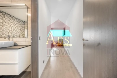 Apartamento T3 para Venda em Vila Verde e Barbudo