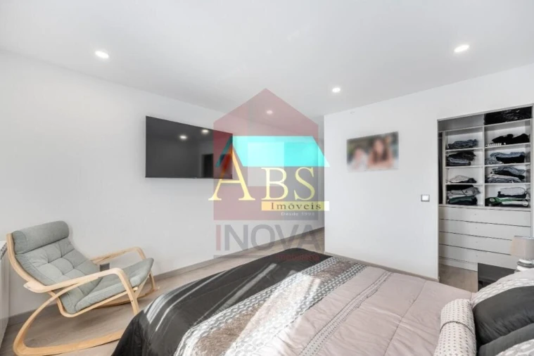Apartamento T3 para Venda em Vila Verde e Barbudo Foto 18