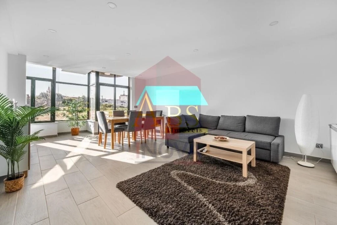 Apartamento T3 para Venda em Vila Verde e Barbudo Foto 1