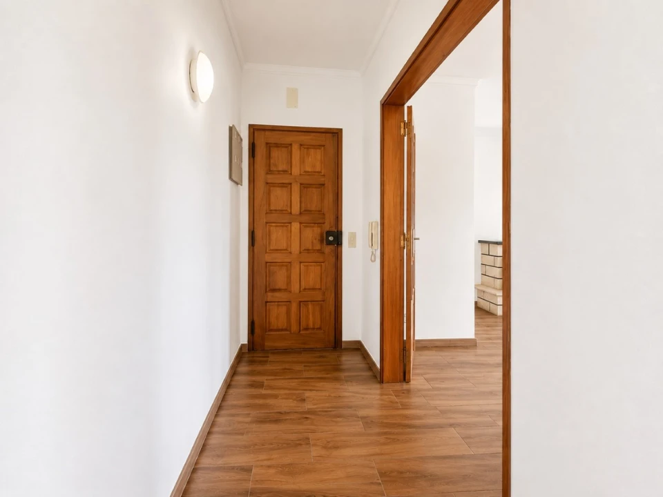 Apartamento T2 para Venda em Sé e São Lourenço Foto 15