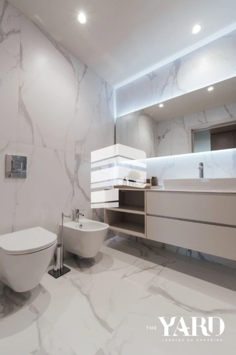 Apartamento T2 para Venda em Santa Marinha e São Pedro da Afurada