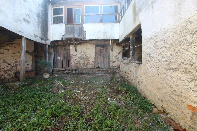 Moradia T4 para Venda em Pombeiro da Beira Foto 16