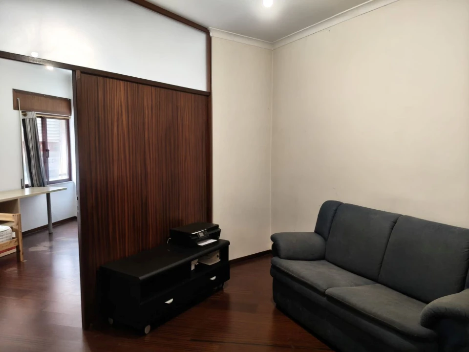 Apartamento T1 para Venda em Sé Nova, Santa Cruz, Almedina e São Bartolomeu Foto 9