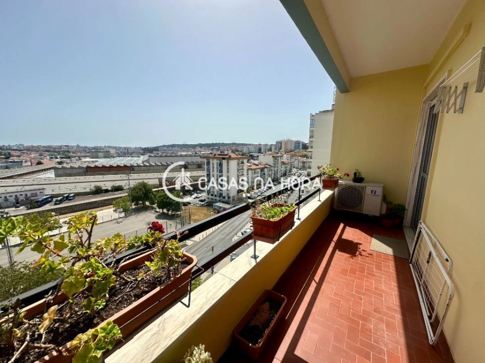 Apartamento T1 para Venda em Falagueira-Venda Nova Foto 7