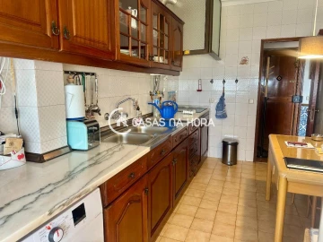 Apartamento T1 para Venda em Falagueira-Venda Nova