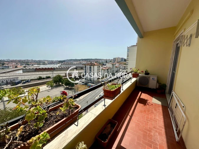 Apartamento T1 para Venda em Falagueira-Venda Nova Foto 7