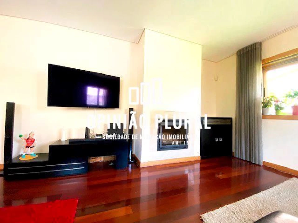 Apartamento T2 para Venda em São Felix da Marinha Foto 4