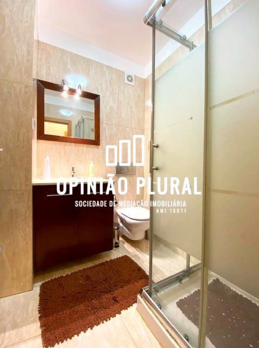 Apartamento T2 para Venda em São Felix da Marinha Foto 16