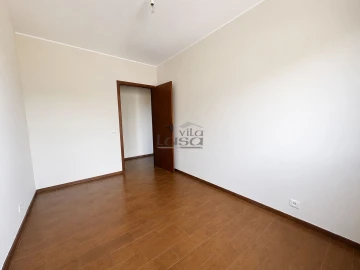 Apartamento T2 para Venda em Mafamude e Vilar do Paraíso