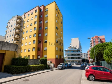 Apartamento T2 para Venda em Mafamude e Vilar do Paraíso