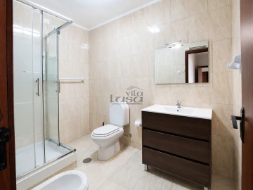Apartamento T2 para Venda em Mafamude e Vilar do Paraíso