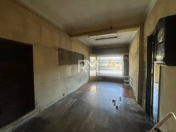 Loja para Arrendamento em Valongo