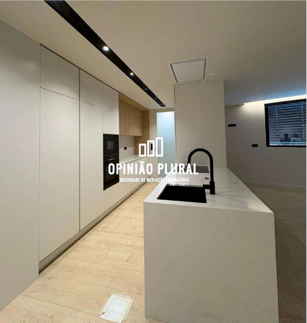 Apartamento T4 para Venda em Gondomar (São Cosme), Valbom e Jovim Foto 1