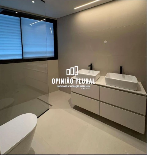 Apartamento T4 para Venda em Gondomar (São Cosme), Valbom e Jovim