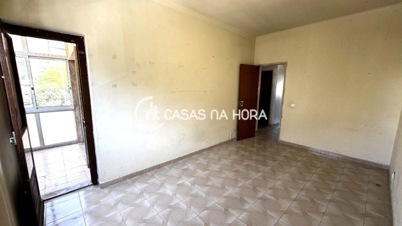 Apartamento T3 para Venda em Laranjeiro e Feijó Foto 14
