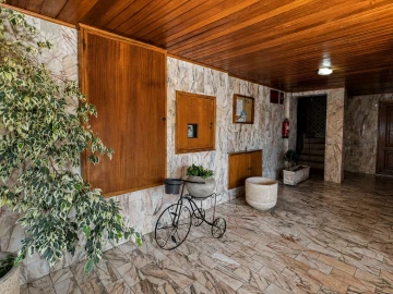 Apartamento T2 para Venda em Fânzeres e São Pedro da Cova
