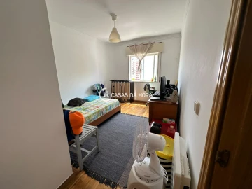 Apartamento T2 para Venda em Corroios