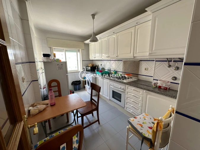 Apartamento T2 para Venda em Corroios Foto 4