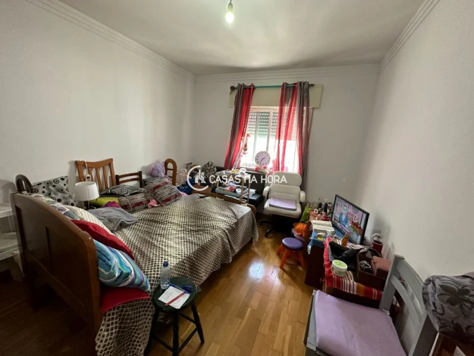 Apartamento T2 para Venda em Corroios Foto 15