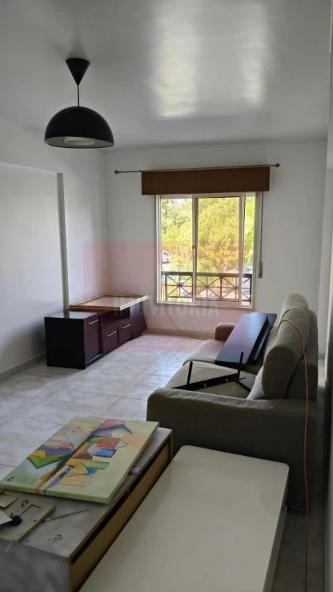 Apartamento T2 para Arrendamento em Algueirão-Mem Martins