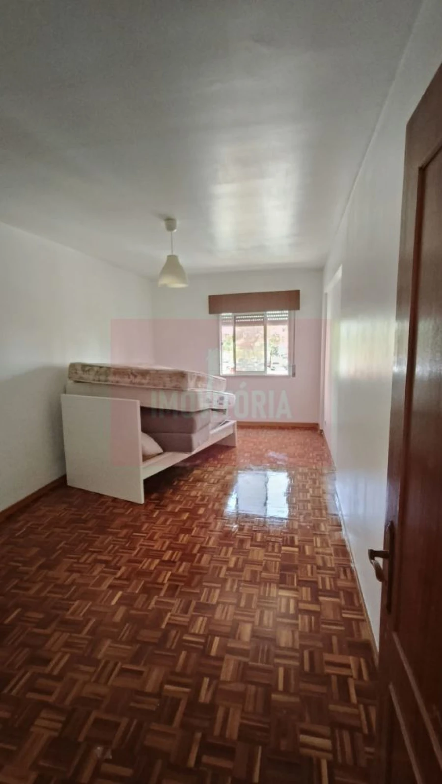 Apartamento T2 para Arrendamento em Algueirão-Mem Martins Foto 10