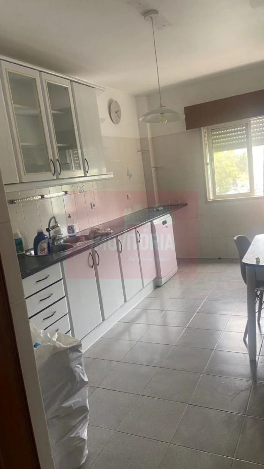 Apartamento T2 para Arrendamento em Algueirão-Mem Martins Foto 3