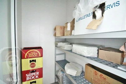 Loja para Venda em Recardães e Espinhel