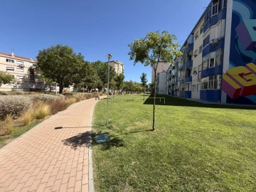 Terreno para Venda em Alto do Seixalinho, Santo André e Verderena