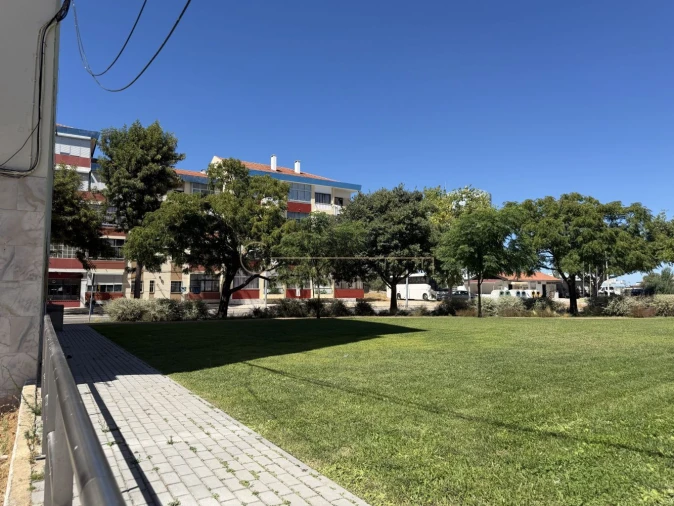 Terreno para Venda em Alto do Seixalinho, Santo André e Verderena Foto 3