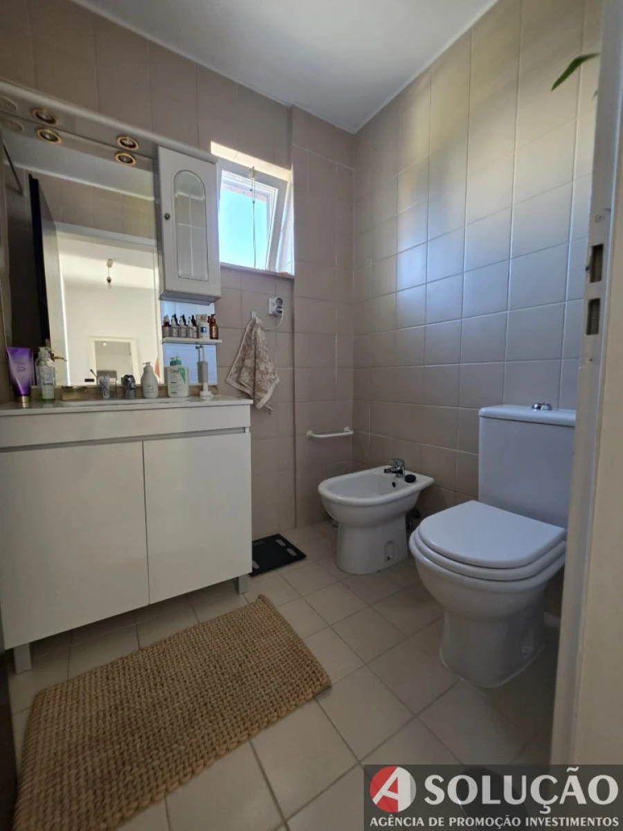 Apartamento T2 para Venda em Avintes Foto 16
