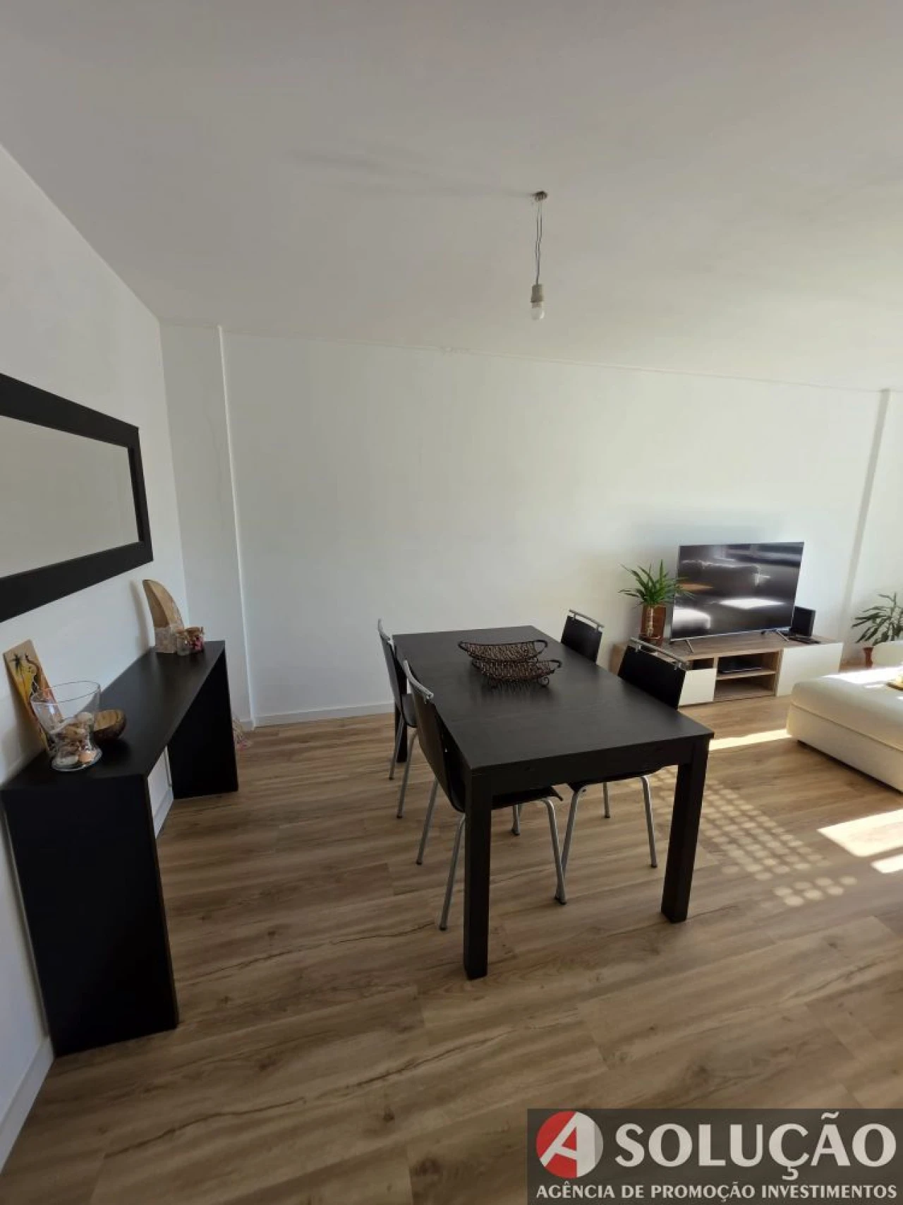 Apartamento T2 para Venda em Avintes Foto 1