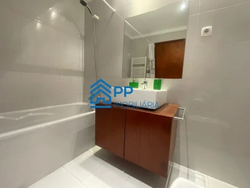 Moradia T3 para Venda em Gondomar (São Cosme), Valbom e Jovim
