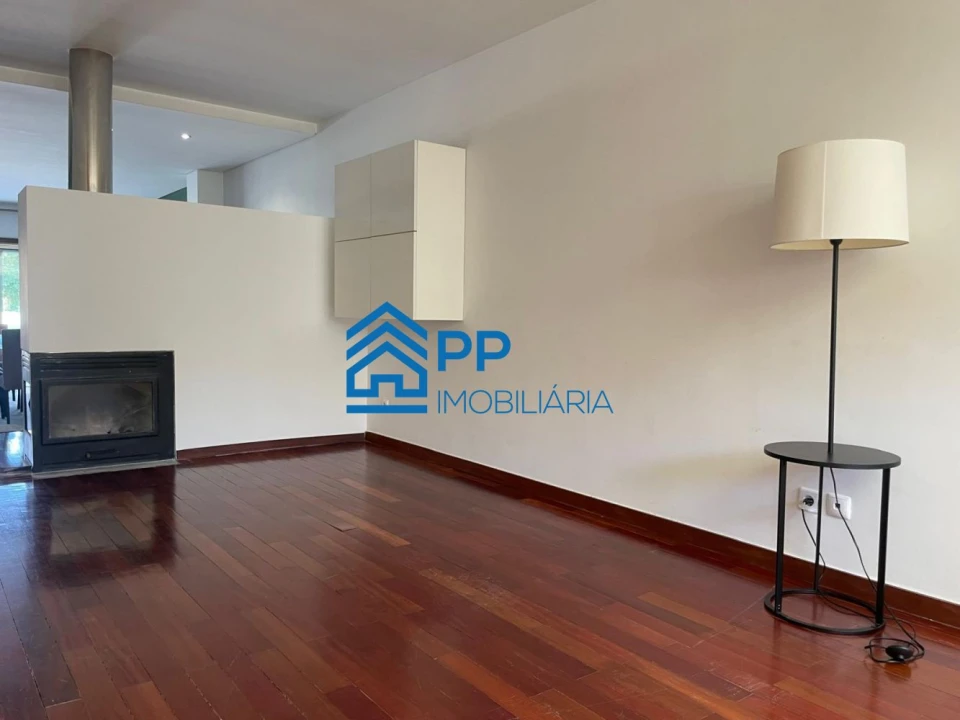 Moradia T3 para Venda em Gondomar (São Cosme), Valbom e Jovim Foto 8