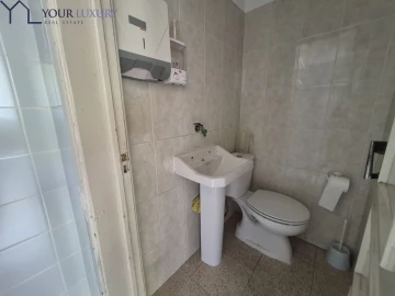 Loja para Arrendamento em Queluz e Belas