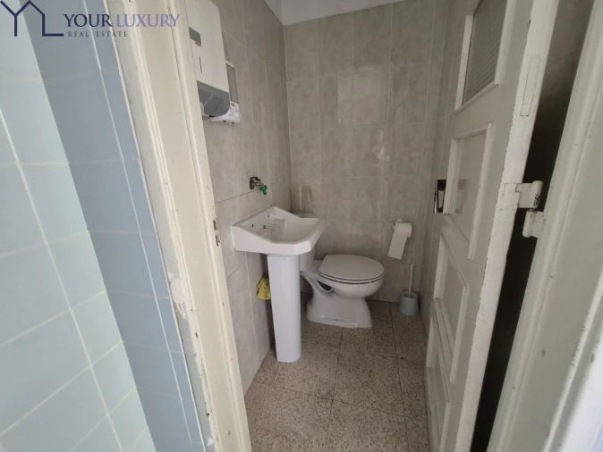 Loja para Arrendamento em Queluz e Belas Foto 9