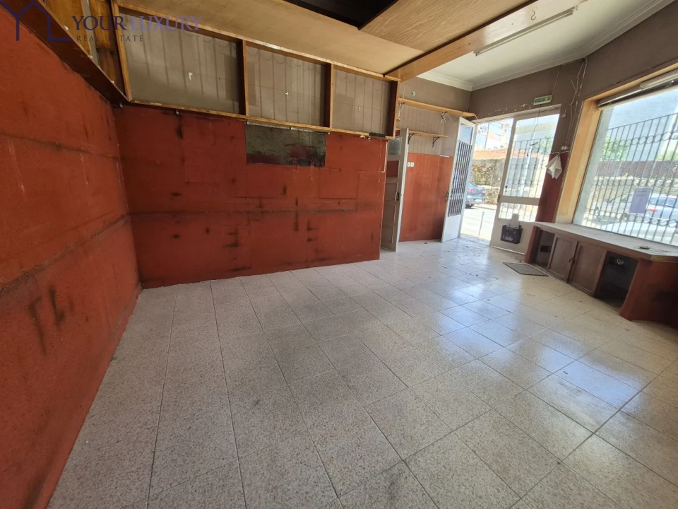 Loja para Arrendamento em Queluz e Belas Foto 6