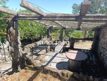 Quinta T2 para Venda em Orjais