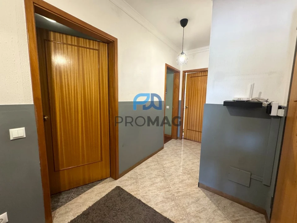 Apartamento T3 para Venda em Nogueira e Silva Escura Foto 9