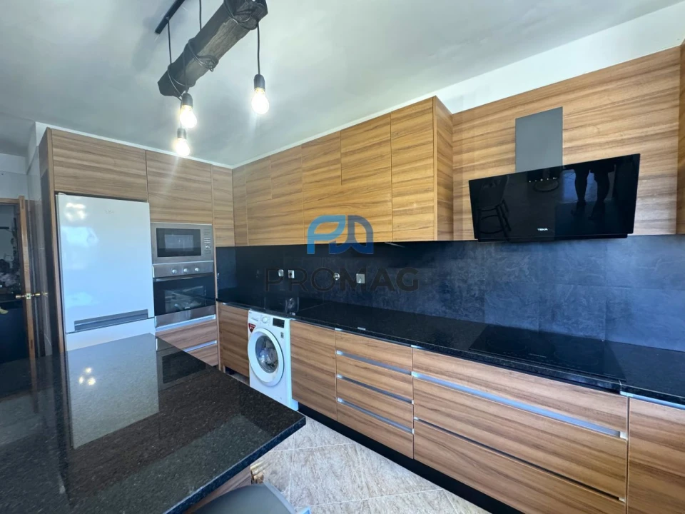 Apartamento T3 para Venda em Nogueira e Silva Escura Foto 18