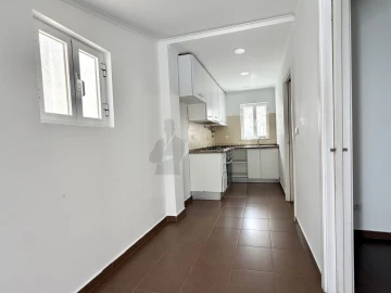 Moradia T1 para Arrendamento em Campo de Ourique
