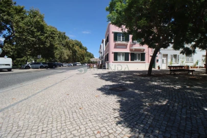 Loja para Venda em Barreiro e Lavradio