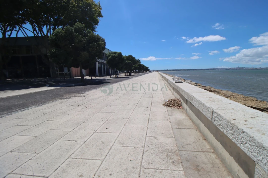Loja para Venda em Barreiro e Lavradio Foto 14