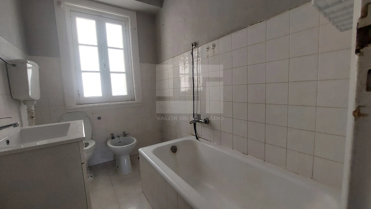 Apartamento T3 para Venda em Queluz e Belas Foto 13