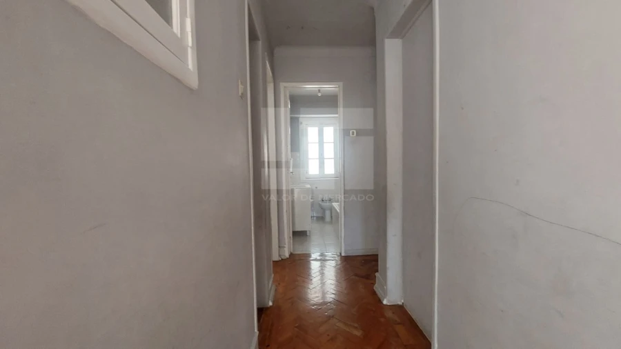 Apartamento T3 para Venda em Queluz e Belas Foto 6