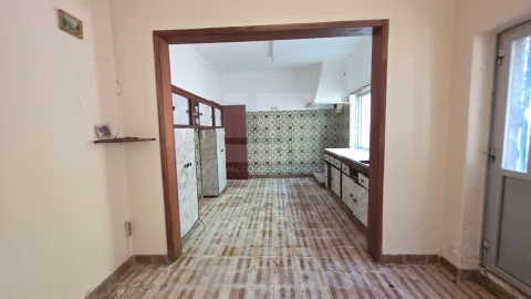 Moradia T3 para Venda em Viana do Alentejo