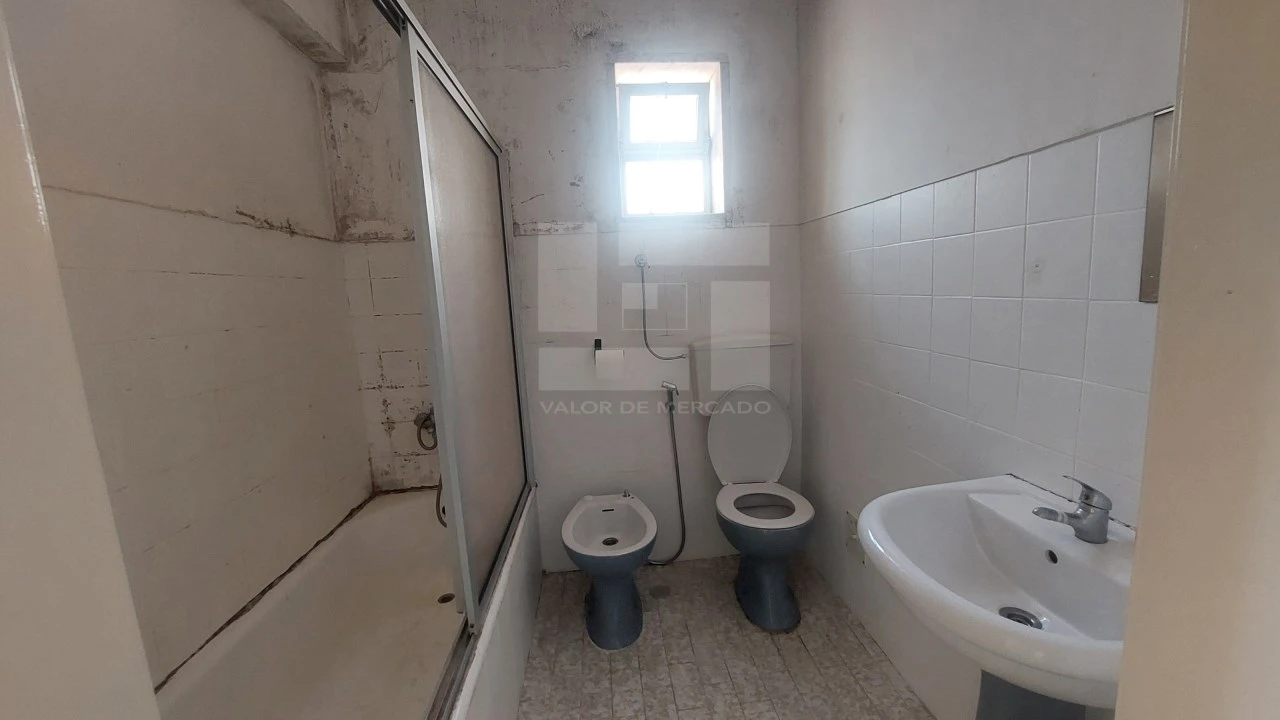 Apartamento T3 para Venda em Rio de Mouro Foto 21
