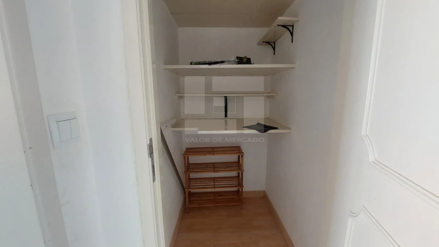 Apartamento T3 para Venda em Rio de Mouro Foto 6
