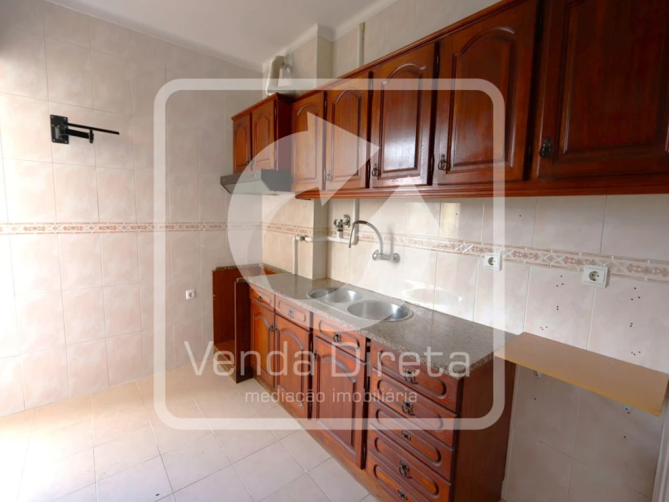 Apartamento T3 para Venda em Moita Foto 5
